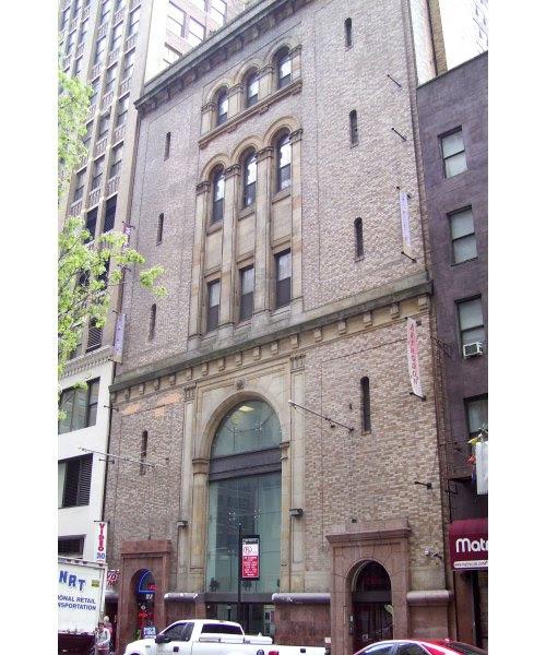 The Barrow Group Theatre Company And School New York Ny - School Walls
