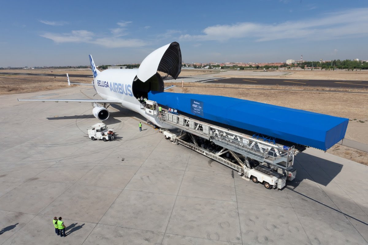 airbus-beluga-transport-plane10.jpg