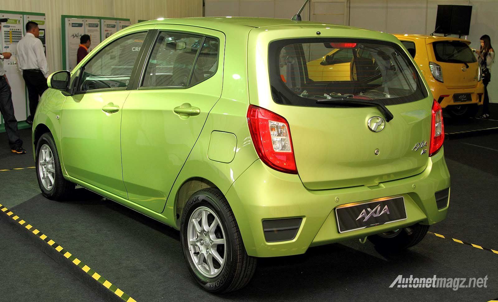 Gambar Modifikasi Mobil Agya Warna Kuning Sobat Modifikasi