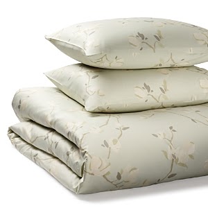 queen bed: Grab Now Calvin Klein Home Bedding, Oleander Queen Comforter ...