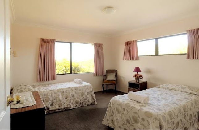 Reviews of Crestwood Bed and Breakfast in Whakatane - Hotel
