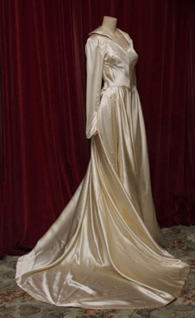 1940s cream shiny silk satin wedding gown with train 1940s cream shiny silk satin wedding gown with train