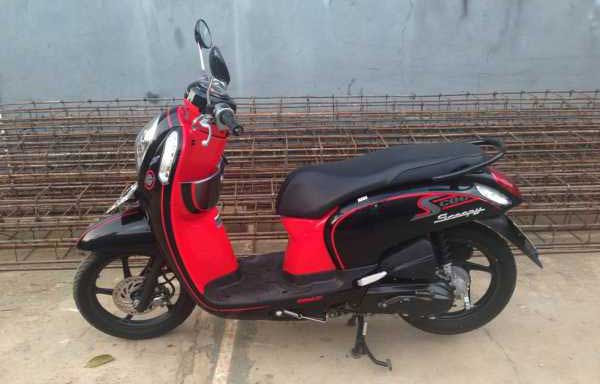 Konsep Penting 24+ Motor Scoopy Warna Merah Hitam