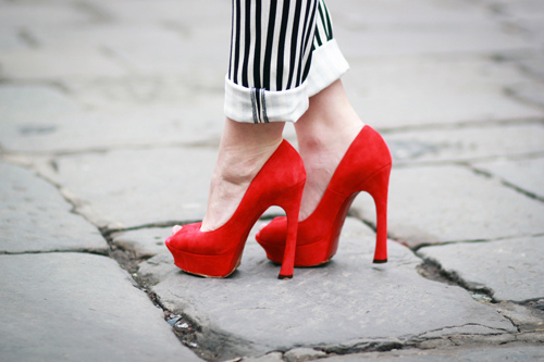 red shoes, red pumps, red heels, red, cute shoes, buy red heels, buy red pumps, 
