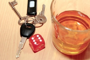 Quase um terço das mulheres com até 25 anos já pegaram carona com um motorista alcoolizado