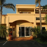 Ocean Beach Motor Lodge