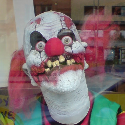 SCARY CLOWN FACE