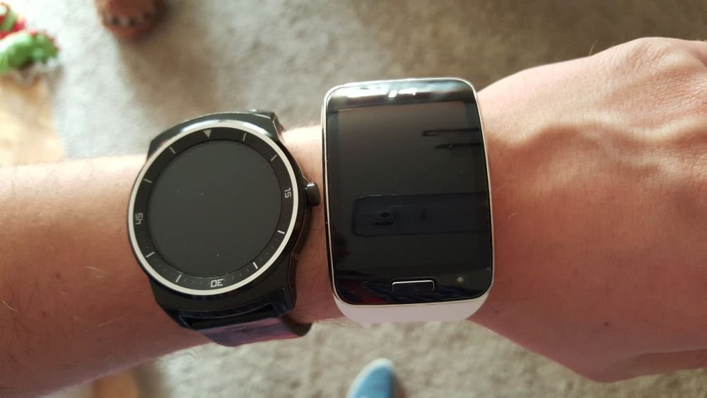 ee smart watch add on