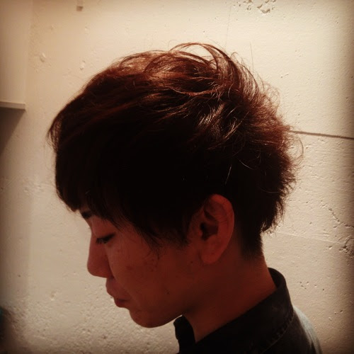 メンズ 髪型 前長め Baser Najafi