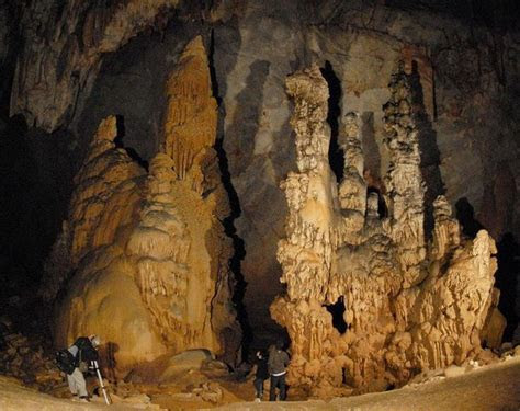 Helene Caves (Roatan, Honduras): Top Tips Before You Go Helene Caves (Roatan, Honduras): Top Tips Before You Go
