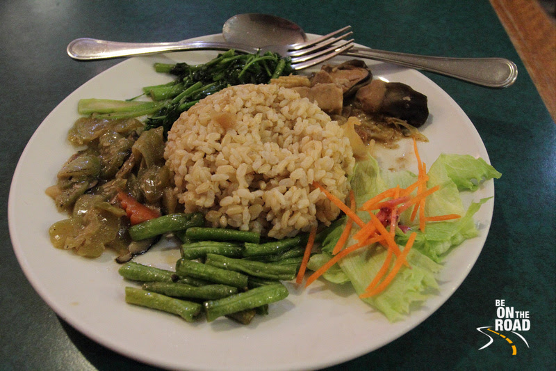 Healthy Chinese Vegetarian Meal at Singapore
