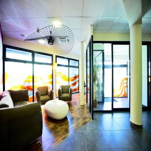 Hôtel Confort La Rochelle Centre les Minimes - Hôtel
