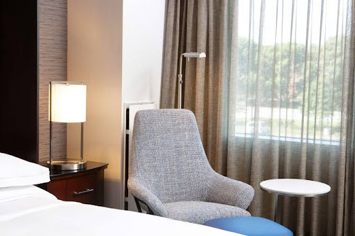 Hotel «Hilton Minneapolis/Bloomington», reviews and photos, 3900 American Blvd W, Bloomington, MN 55437, USA
