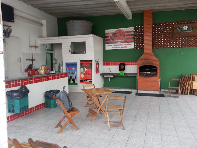 Escola do Flamengo Cachambi - Campo de futebol
