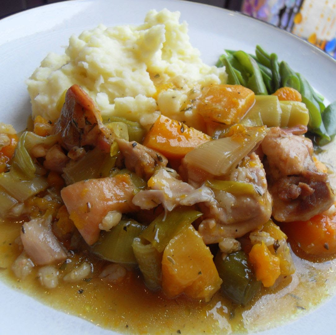 The English Kitchen: Savoury Chicken Hot Pot