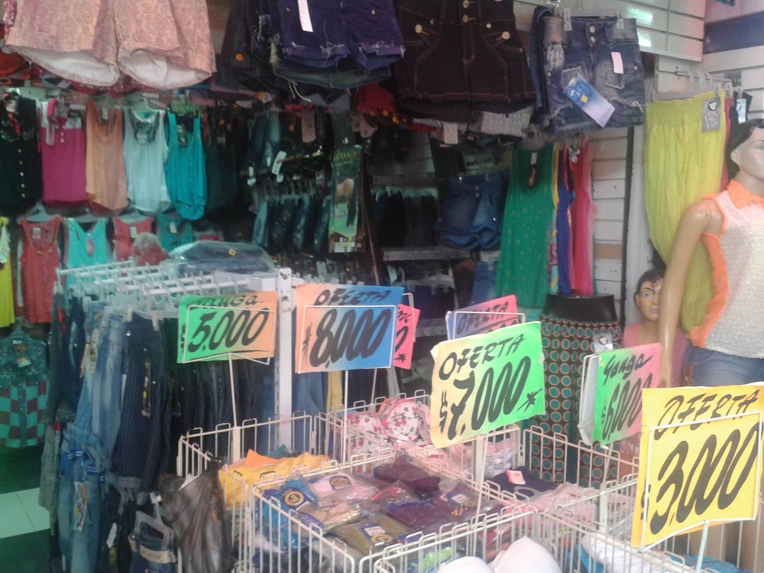 ALMACEN LA ESQUINA DE LA MODA