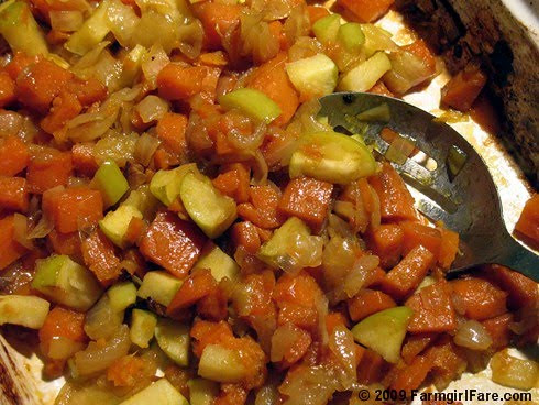 Easy Roasted Sweet Potatoes with Onions, Apples, and a Hint of Orange