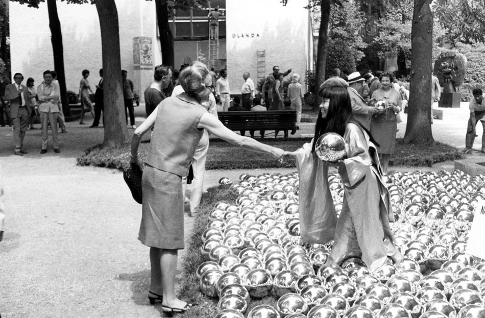 happening in the garden Yayoi Kusama