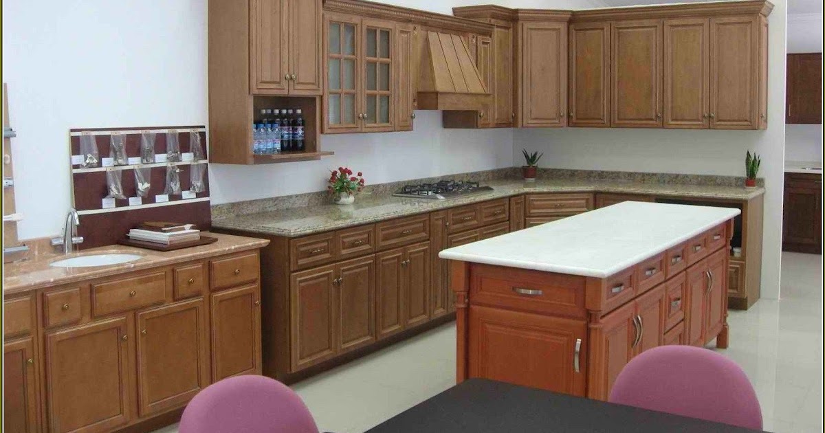 Kitchen Cabinets Home Depot Vs Lowes : Lowe's vs Home Depot: cabinet