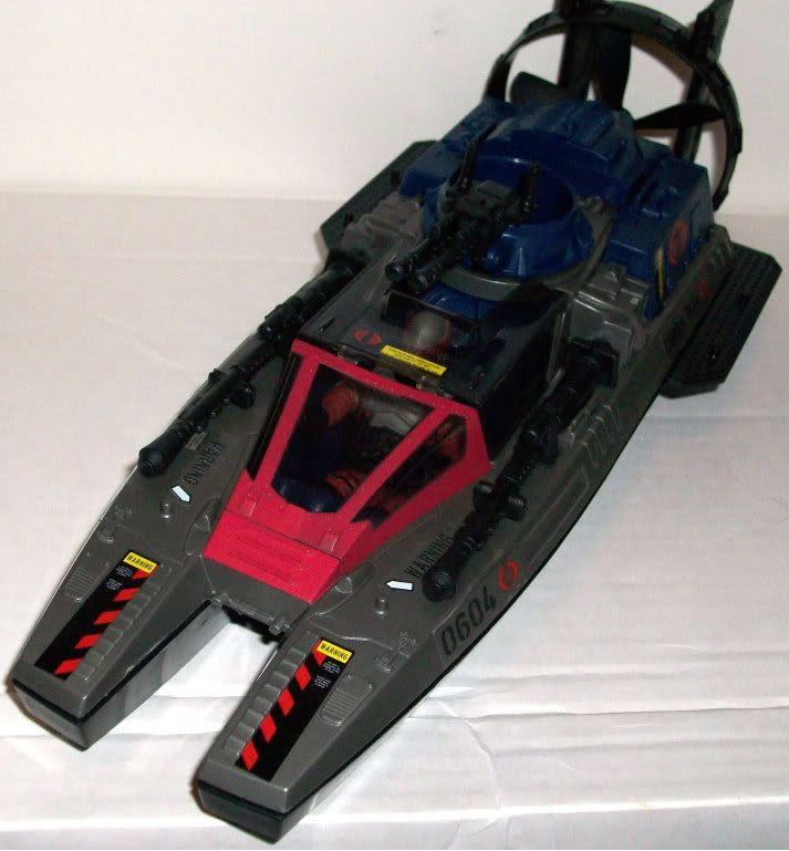 CobraFangboat012