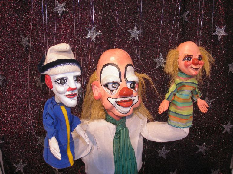 Marionetas con temática de circo protagonistas de la nueva exposición del Amaia
