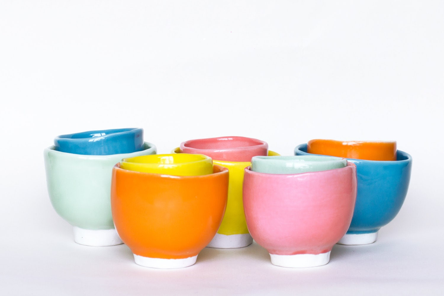 Handmade High Quality Porcelain Bowl - 5 delicious colors - Flintstone tableware - FoekjeFleur Handmade High Quality Porcelain Bowl - 5 delicious colors - Flintstone tableware - FoekjeFleur
