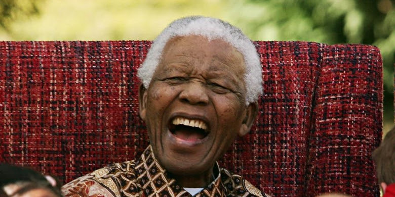 Contoh Biografi Nelson Mandela ~ 7 - Fontoh
