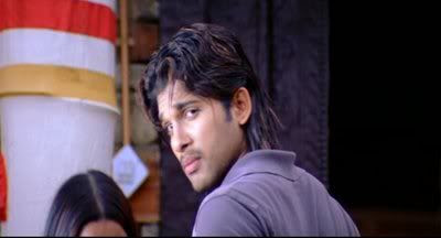 http://i347.photobucket.com/albums/p464/blogspot_images1/Desamuduru/PDVD_713.jpg