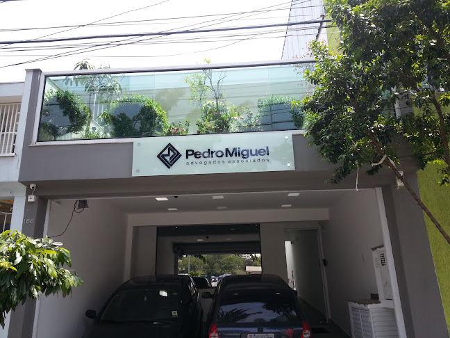 Pedro Miguel Advogados Associados - Advogado
