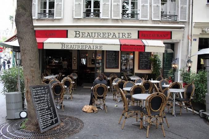 Beaurepaire - Terrasse Paris