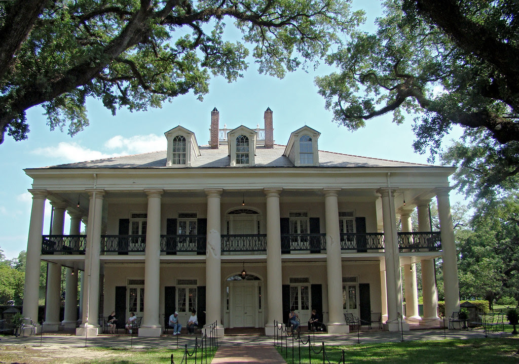 Dutchbaby: Oak Alley Plantation