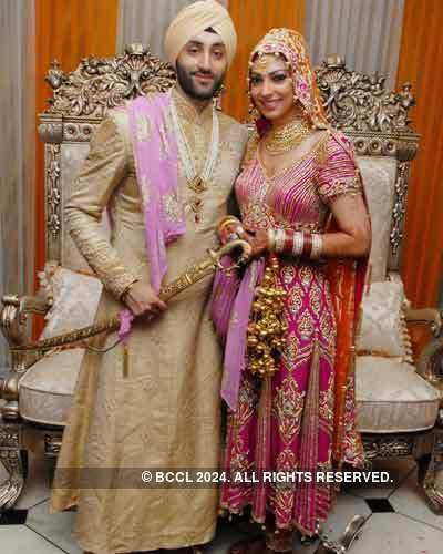MW 1999 Yukta Mookhey with her Husband (Indian Prince Tuli)