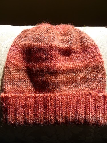 Notes from the Slow Lane: St Mungo's Simple Hat - free pattern