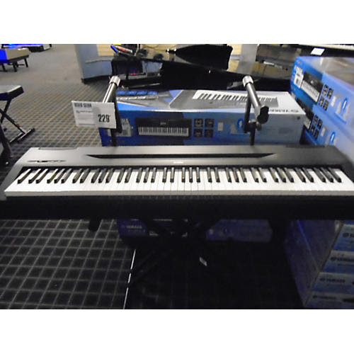 Yamaha Electronic Piano P-60