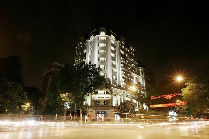 Calypso Premier Hotel