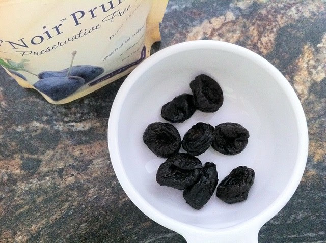 8 Prunes