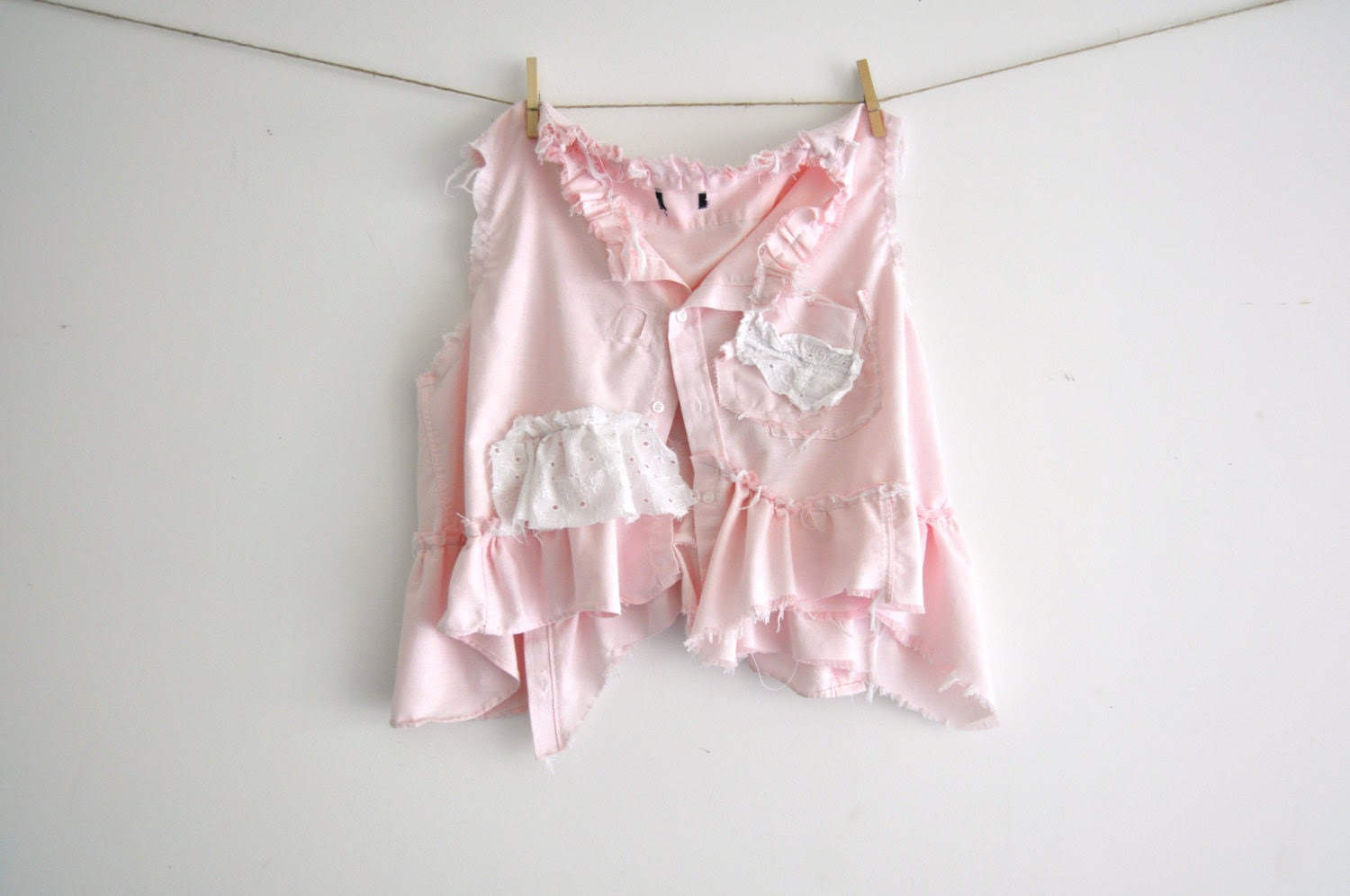 Gypsy Pink oxford upcycled vest cropped ruffled junk tattered eyelet lace vintage style shabby chic beach bohemian flower child hippie XL - WiseSewcialTies Gypsy Pink oxford upcycled vest cropped ruffled junk tattered eyelet lace vintage style shabby chic beach bohemian flower child hippie XL - WiseSewcialTies
