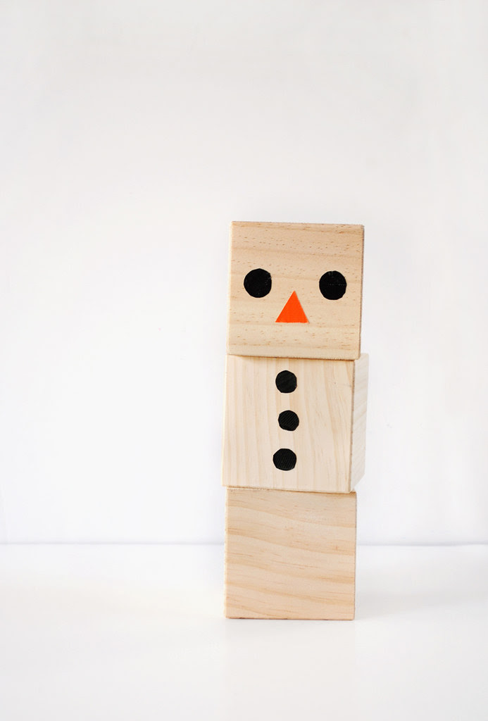 MerMagModernSnowmanBlocks1