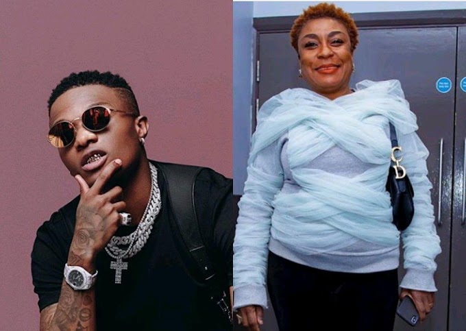 Wizkid Surprises Burna Boy’s Mother With A Beautiful Birthday Gift, See What He Got Her (Photo)