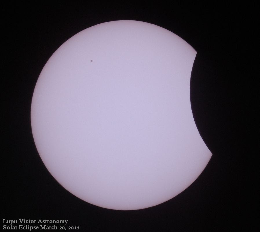 Imagini DSLR Nikon D80 Eclipsa parţială de Soare.