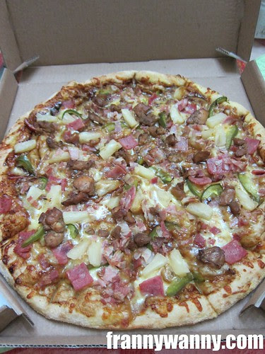 angels pizza 2