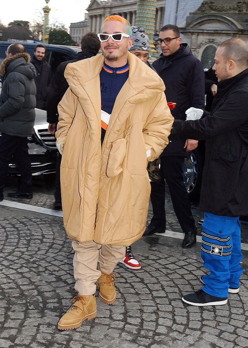 J Balvin attends the iLouisi iVuittoni Menswear iFalli iWinteri J Balvin attends the iLouisi iVuittoni Menswear iFalli iWinteri