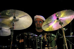 Idris Muhammad op North Sea Jazz 2004 (foto: Cees van de Ven)