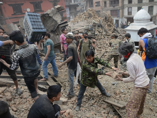 Capital Katmandu foi a mais afetada pelo sismo de magnitude 7,8 (Foto: Prakash Mathema / AFP) Capital Katmandu foi a mais afetada pelo sismo de magnitude 7,8 (Foto: Prakash Mathema / AFP)