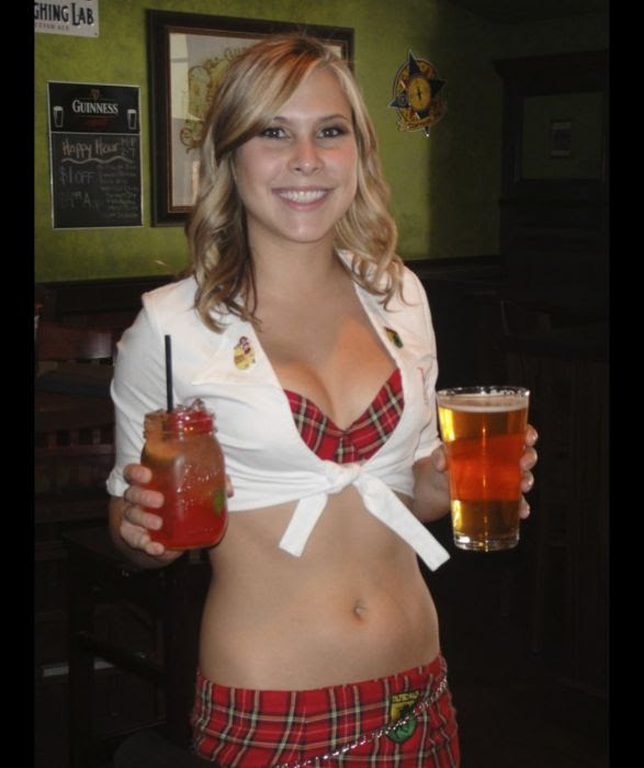 Hot Tilted Kilt Girls (40 pics) Hot Tilted Kilt Girls (40 pics)
