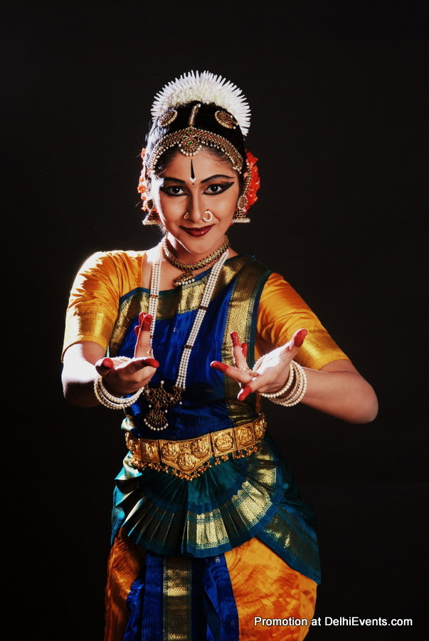 Bharatanatyam recital by Priyanka Ravishankar, a student of Prashanti ...