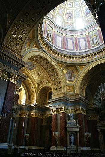 Omid H. Hassam: Budapest (Shabzendeha)