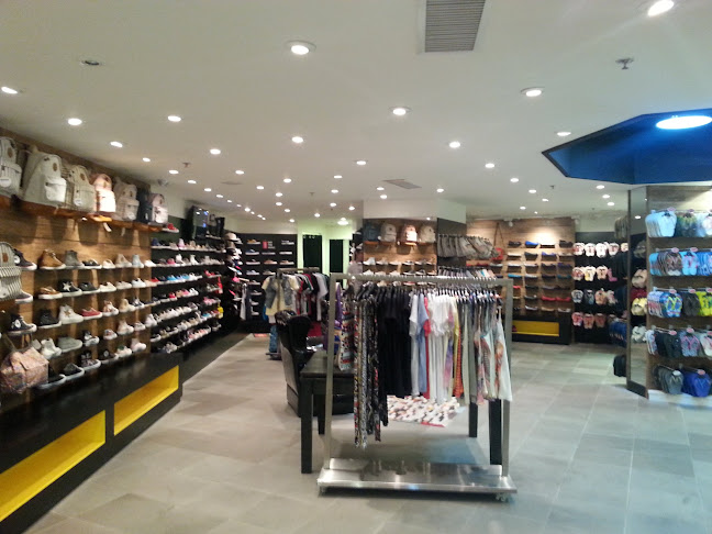 Avaliações sobre Convexo - Moinhos Shopping em Porto Alegre - Loja de calçado