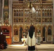 Randuiala inchinarii in biserica