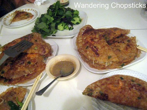 Day 3.6 Mom's Banh Xeo (Vietnamese Sizzling Crepes) 1